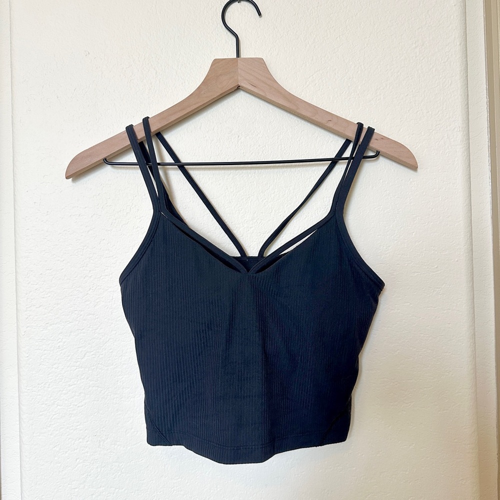 Lululemon Black Ribbed Strappy Women's 6 Athletic Active Crop Top Size NWOT